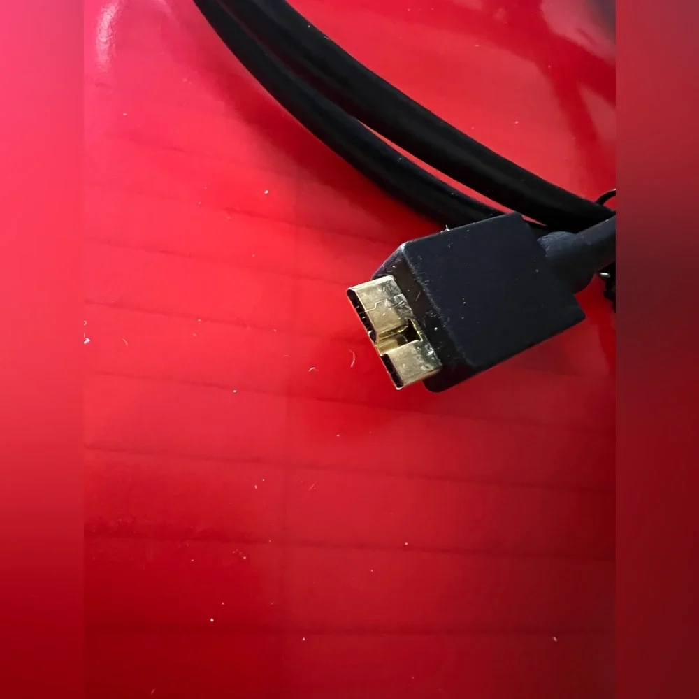 NIB Amazon USB 3.0 A-Male to Micro B USB Cable